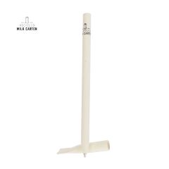 Penn med spisshette av resirkulerte melkekartonger