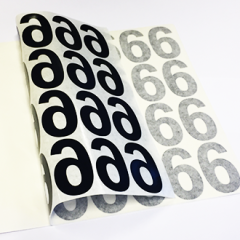 Klistremerkeark med svart nummer 6