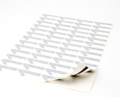 Klistremerkeark med svart nummer 1